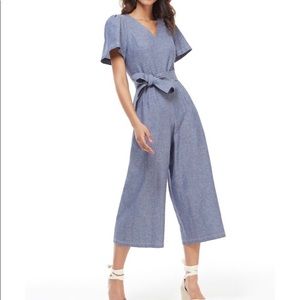 Gal meets glam Billie jumpsuit size 8 NWT